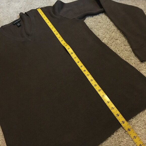 Club Monaco Long Brown Cotton Blend Knit V-Neck Sweater - Picture 13 of 14